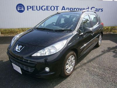 認定中古車を二台追加いたしました。