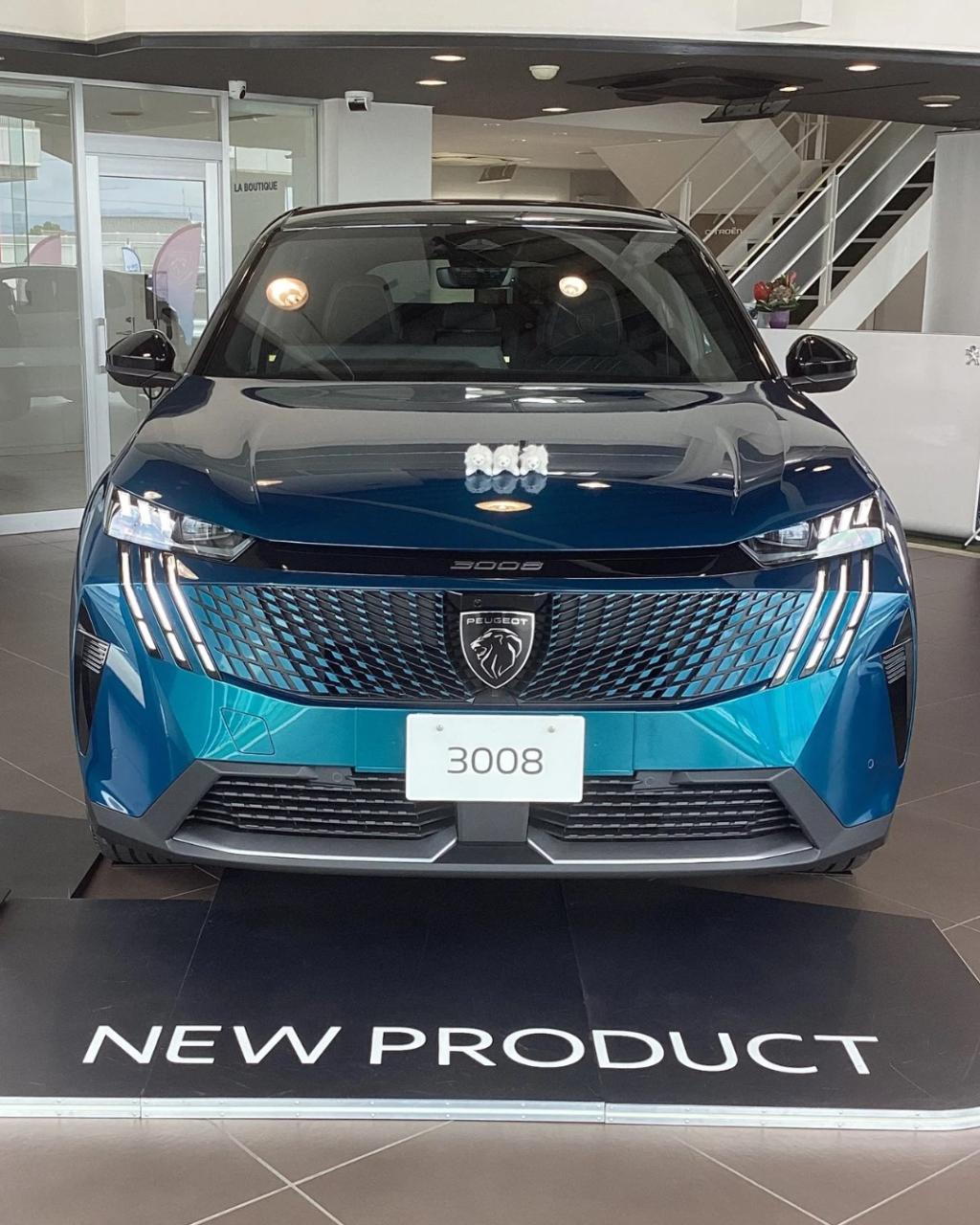 NEW 3008 デビューフェア開催中！