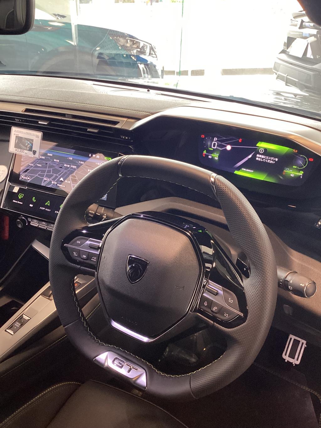 展示車の入れ替えをいたしました