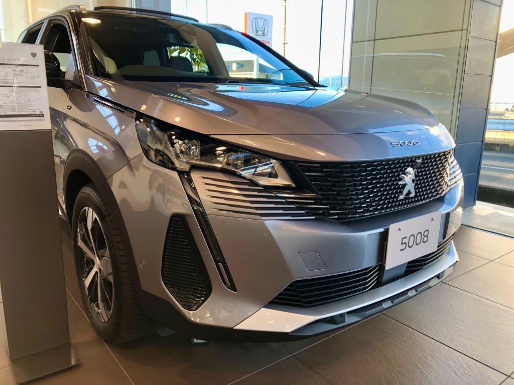 ◇7人乗りSUV“5008”◇