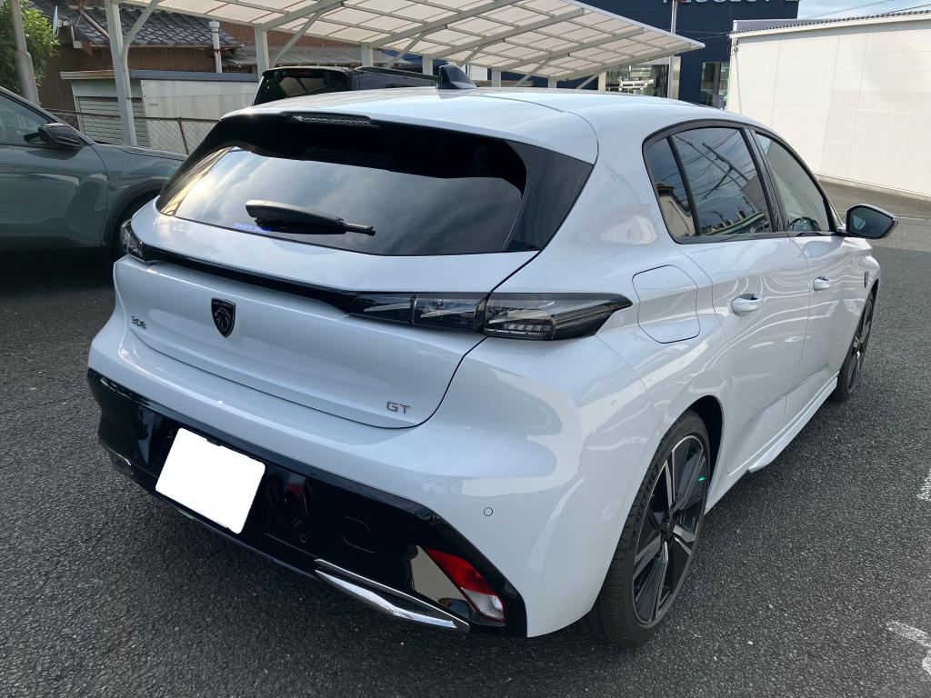 NEW 308 HYBRID デビューフェア