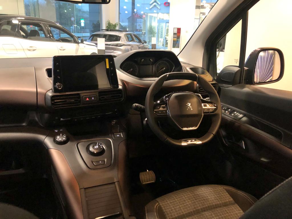◇リフター！i-Cockpit◇